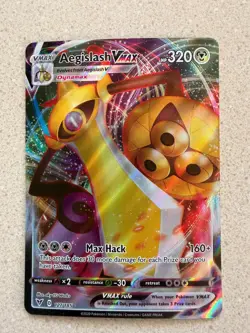 Aegislash VMAX 127/185 Holo VMAX Rare Vivid Voltage Pokemon Near Mint - Image 1