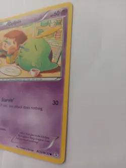 Pokemon TCG Gulpin RC12/RC32 Generations LP Rare Radiant Collection #1 - Image 3