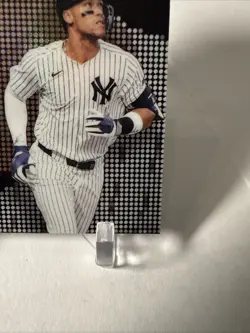 2025 Bowman's Best Aaron Judge Pixel Portraits - #23 Yankees - Image 3