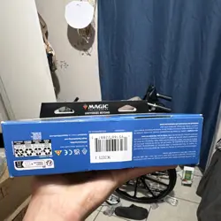 Magic: The Gathering Universes Beyond Doctor Who Paradox Power Commander Deck - Image 4