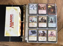 MAGIC The Gathering Full Binder Lot 600+ Card Vintage 2013-2015 Lp-Nm - Image 1