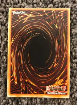 Yugioh Toon Dark Magician TDIL-EN032 Super Rare 1st Edition NM - Image 2