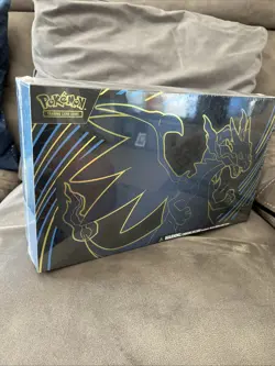 Pokemon TCG Mega Charizard Ultra-Premium Collection - Image 1