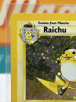 Raichu #16 Holo Rare WoTC Pokemon TCG 1999 Base Set 2 DMG - Image 4