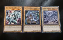 3x Blue-Eyes White Dragon SDWD-EN001-EN003 Common Yugioh Playset NM - Image 1