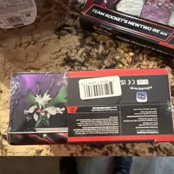 Pokemon TCG CHARIZARD Collectors Treasure Chest Lunchbox Tin BRAND NEW SEALED - Image 4