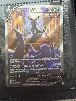 Pokemon TCG Umbreon v Evolving Skies Holo Ultra Rare Card 189/203 - Image 1