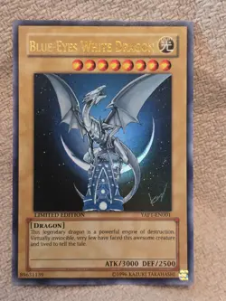 Yu-Gi-Oh! Blue-Eyes White Dragon YAP1-EN001 LP - Image 1