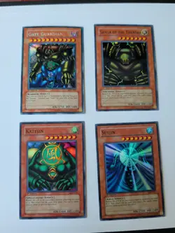 Yu-Gi-Oh Gate Guardian Set Metal Raiders MRD-000 025 026 027 1st Edition 1996 NM - Image 1
