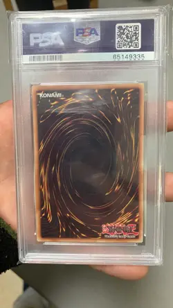 2002 YuGiOh Blue-Eyes White Dragon LOB-001 Ultra Rare PSA 8 - Image 5