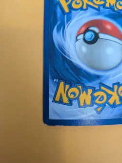 Beedrill H4/H32 Skyridge Holo Rare 80 HP 2003 The Pokemon Company - Image 3