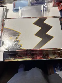 Pokemon TCG: Celebrations Ultra-Premium Collection Box (2021) 820650829147 - Image 2