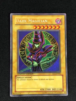 YUGIOH DARK MAGICIAN FL1-EN002 SECRET HP/CREASES - Image 1