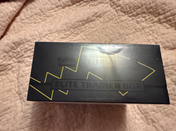 Pokemon TCG: 25th Anniversary Celebrations Elite Trainer Box (2021) 820650809439 - Image 5