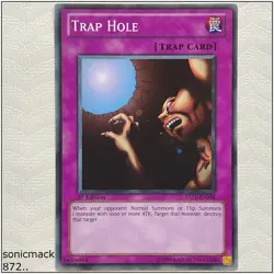 Trap Hole - YS11-EN034 - Common 1st Edition Yugioh - Image 1