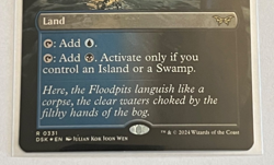 MTG Gloomlake Verge - Borderless Foil - Duskmourn - #331 - Image 3