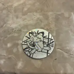 Pokemon Meowth Coin TCG Coin 2000 Holo Wizards Of The Coast WOTC Holographic - Image 3