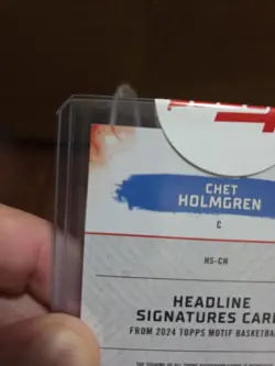 Chet Holmgren 2024 Topps Motif Headline Signatures Auto Pyrrol Scarlet 1/5 - Image 4