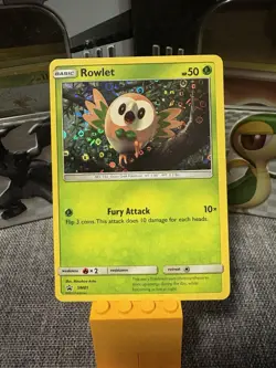 Pokemon TCG Rowlet Sun & Moon SM01 - Image 1