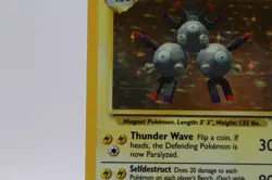 Pokemon TCG Magneton 9/102 Base Set Holo Rare 60 HP English 1999 - Image 2