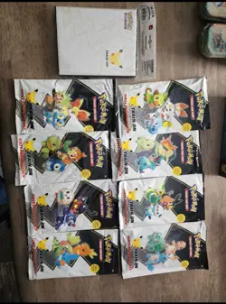 The Pokemon Company First Partner - set of 8 with binder - Image 1
