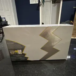 Pokemon Celebrations Ultra-Premium Collection Box English 2021 Pikachu Charizard - Image 2