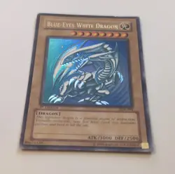Yu-Gi-Oh! TCG Blue-Eyes White Dragon SDK-001 1st Edition Holo Konami - Image 2