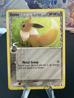 Eevee 68/113 EX Delta Species LP Pokemon Card Rare Vintage 2005 - Image 1