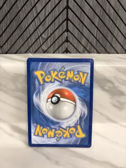 2021 POKEMON 25TH CELEBRATIONS CONFETTI HOLO MEW NM 🔮 - Image 2