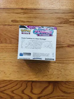 Fusion Strike Booster Box Pokemon Sword & Shield NEW SEALED - Image 3