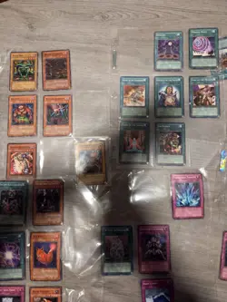 Old Yugioh Cards Lot (Not Mint) - Image 5