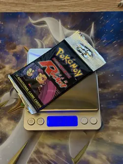 Pokemon Team Rocket Pack WOTC 2000 Long Crimp 21.18g Sealed HeavyU - Image 1