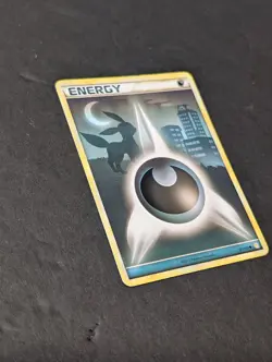 Pokemon Darkness Energy Basic 121/123 Heartgold & Soulsilver Regular NON HOLO - Image 2