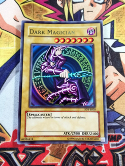 Dark Magician sdy-e005 Unltd Ed (LP) Ultra Rare Yu-Gi-Oh! - Image 1