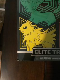 Pokemon Sword & Shield Evolving Skies Elite Trainer Box - Image 4