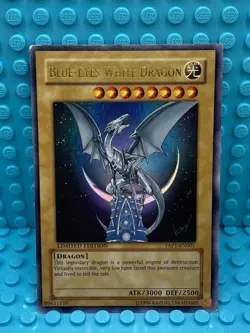 Yugioh! Blue-Eyes White Dragon YAP1-EN001 Ultra Rare Limited Edition MP - Image 1