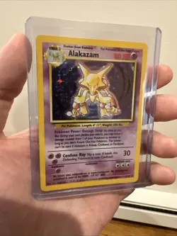 Alakazam Holo Base Set 1/102 Pokemon TCG Card NM/LP Condition - Image 3