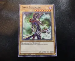 Dark Magician STAX-EN005 2-Player Starter Set 1st Edition Common Yugioh Card NM - Image 1