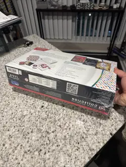 Pokemon TCG Scarlet & Violet 151 Ultra Premium Collection Box UPC - Sealed 820650855412 - Image 3