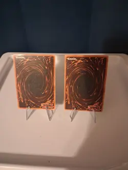 Yu-Gi-Oh! Dark Magician SDY-006 Holo Card 1996 Konami Lot Of 2 - Image 2