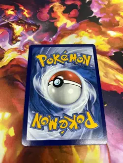 Honchkrow 107/195 Swsh12: Sword & Shield - Silver Tempest NM-Mint Pokemon TCG - Image 2