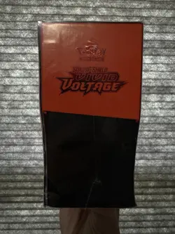 Pokemon TCG Sword & Shield Vivid Voltage Elite Trainer Box English 2020 Pikachu - Image 4