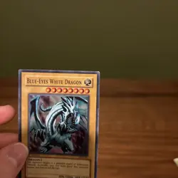 Yugioh Blue-Eyes White Dragon SKE-001 1st Edition Super Rare NM - Image 3