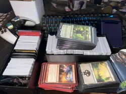 Magic: The Gathering Card Lot - Ulvenwald Hydra, Swamp - Green, Red, Black, Whi… - Image 1