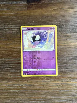 Gastly 83/202 Common Reverse Holo SWSH01: Sword & Shield Base Set Pokemon TCG - Image 1
