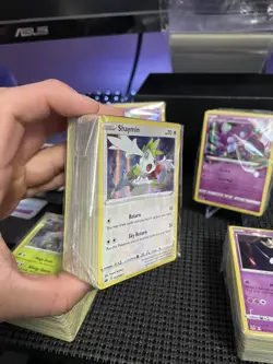 Official Pokemon TCG 100 Cards Bulk Collection Lot 5 HOLOS + 95 C/U/R - MINT/NM - Image 1