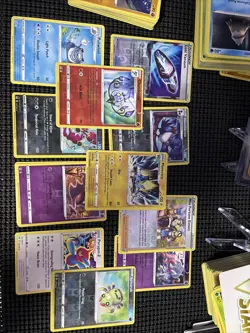 Official Pokemon TCG 100 Cards Bulk Collection Lot 5 HOLOS + 95 C/U/R - MINT/NM - Image 2