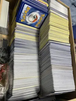 Official Pokemon TCG 100 Cards Bulk Collection Lot 5 HOLOS + 95 C/U/R - MINT/NM - Image 4