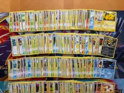 Vintage Pokemon Card Lot Fire Kyogre Ninetales Scizor Pikachu 310+ - Image 2