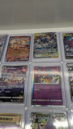 Lot of 52 Pokemon Cards Halos Rares V - Image 4